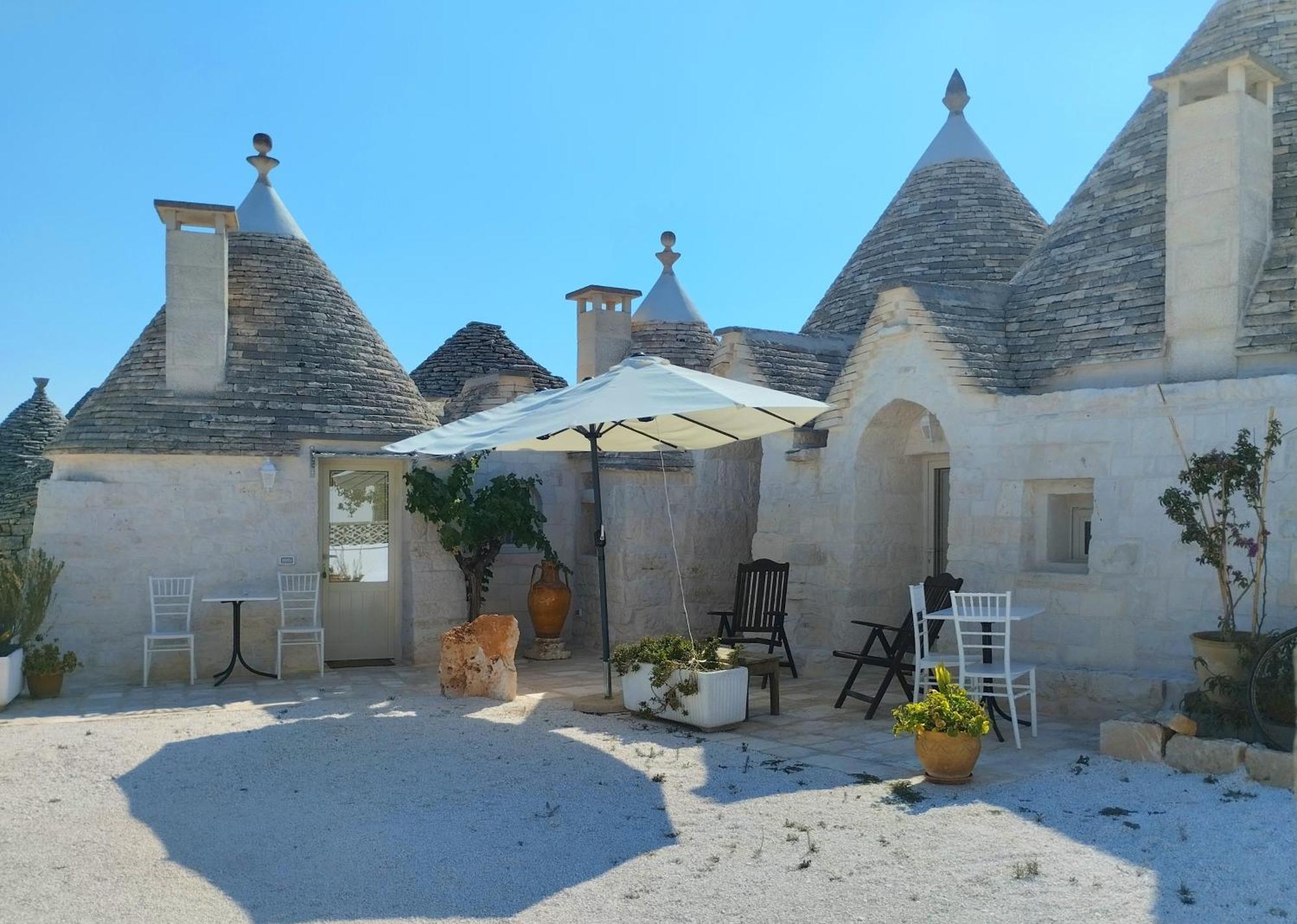 Borgo San Francesco Villa Locorotondo Bagian luar foto