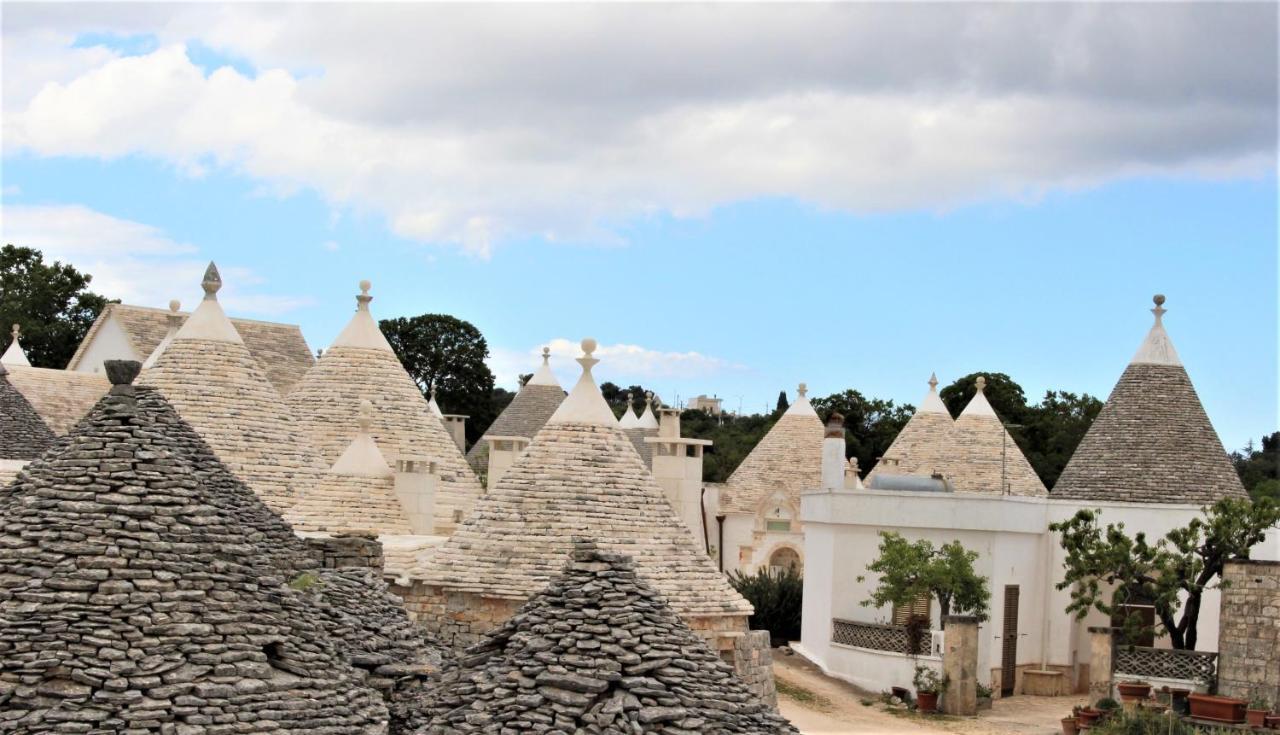 Borgo San Francesco Villa Locorotondo Bagian luar foto